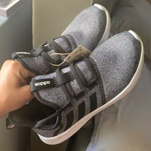 🔥flash SALE!!!! NWT Adidas Cloudfoam Pure 2.0